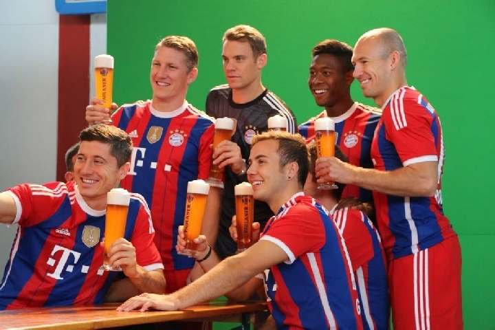 Футболісти "Баварії" продемонстрували вміння грати в один дотик (ВІДЕО)