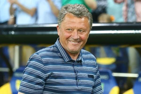 Маркевич намекнул Коломойскому, что хочет новых футболистов
