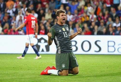 Йоахім ЛЕВ: "Краще б Мюллер забивав на Euro-2016!"
