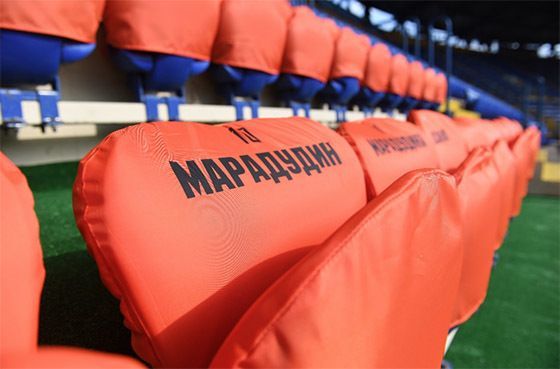 "Шахтер" ввел именные сидения на трибунах стадиона в Харькове
