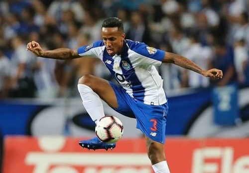 Реал согласовал трансфер защитника Порту