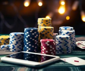 Які казино надають бездепозитні бонуси?